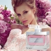 Paris Bleu Mondaine Blooming Rose 95 ml + Perfume Muestra Lancome La Vie Est Belle en Rose